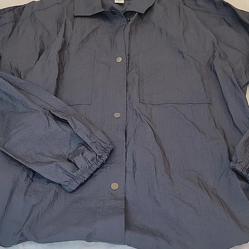 Athleta NWOT Lunar Shine Button Up Shirt Jacket In Dark Rinse. XS